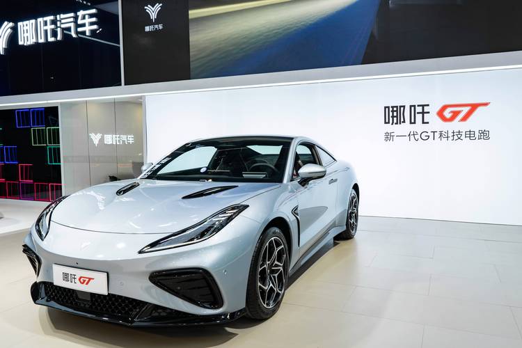 佛山南海区清缘特企业管理咨询哪吒汽车在智能汽车领域的表现，领途汽车在新能源汽车市场中的影响力